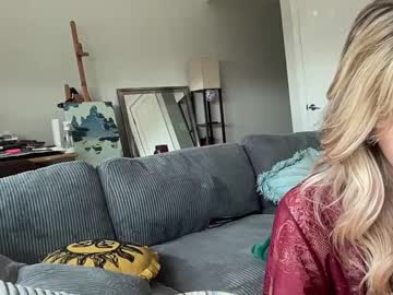 Cam for lilysirenblue