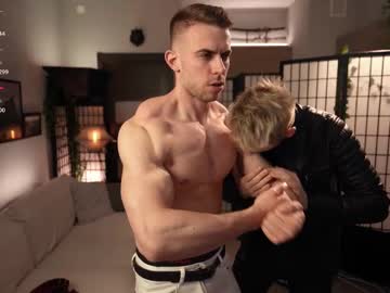 Cam for muscularfriend
