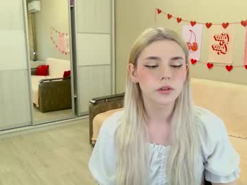 Cam for your_tender_doll