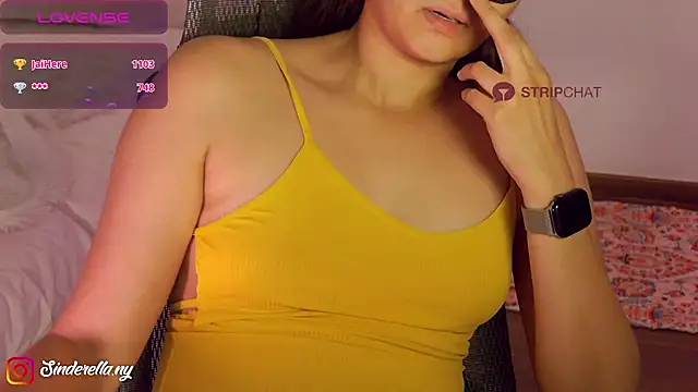 Stripchat Sex Cam for i-scream