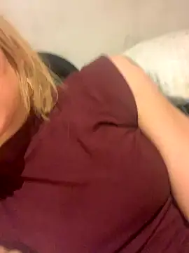 Stripchat Sex Cam for Hornyamy026