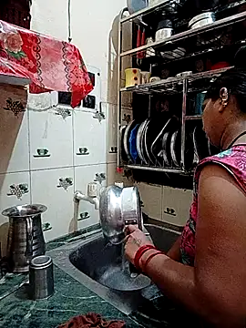 Stripchat Sex Cam for reemacouple007