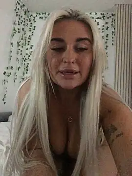 Stripchat Sex Cam for CurvyGxxx