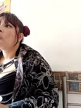 Stripchat Sex Cam for amydeepqueen
