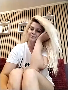 Stripchat Sex Cam for Mayaaaaaa_