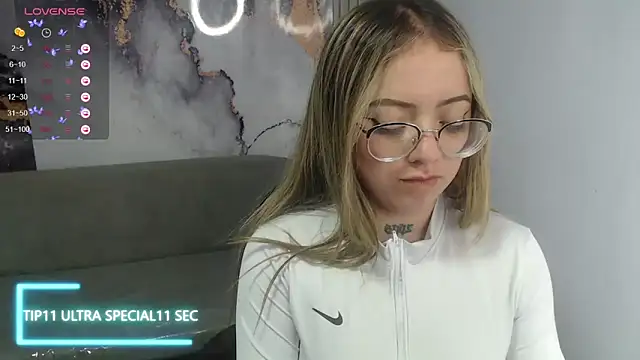Stripchat Sex Cam for Cristal_v_1