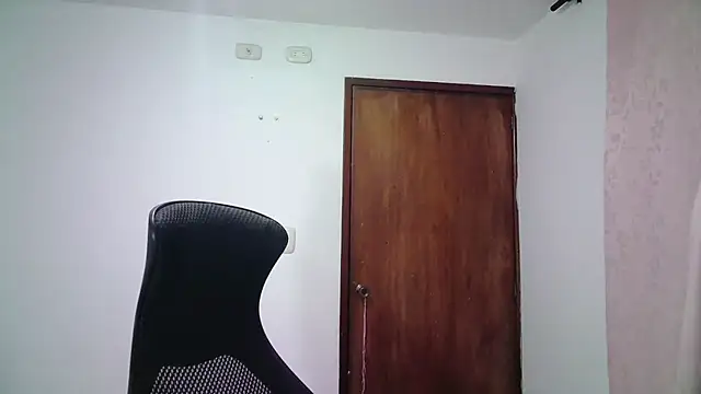 Stripchat Sex Cam for aineangeel