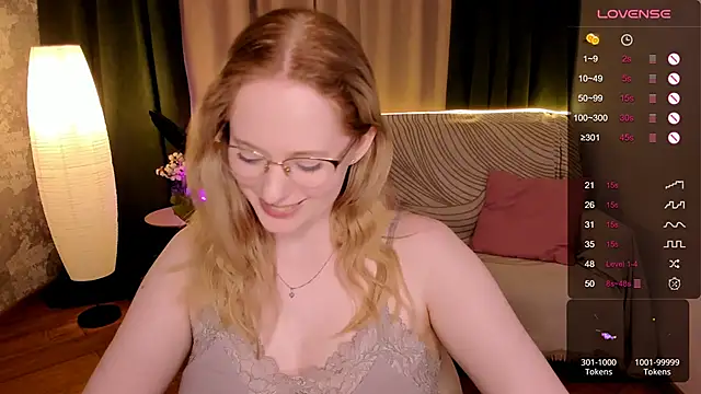 Stripchat Sex Cam for Aemilia_