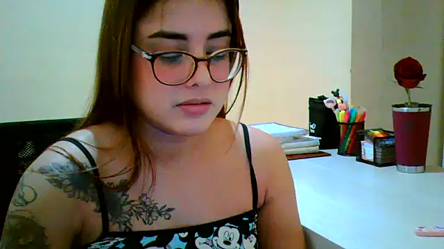 Stripchat Sex Cam for maliamiller