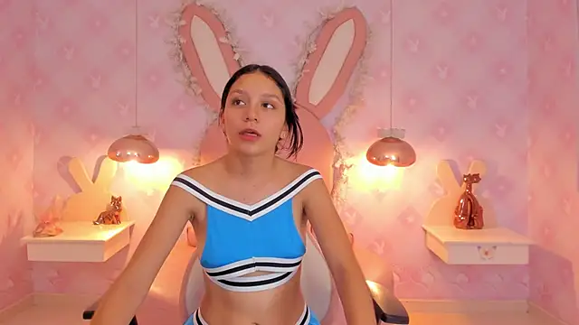 Stripchat Sex Cam for KAHTY_JONES