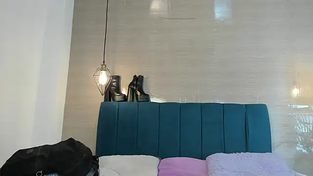 Stripchat Sex Cam for MIA_COOPER12