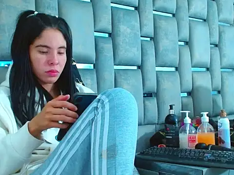 Stripchat Sex Cam for _sandra_lopez