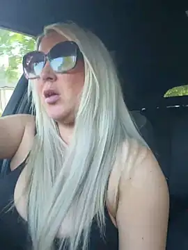 Stripchat Sex Cam for Bustyblondebabe32