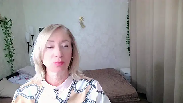 Stripchat Sex Cam for hunters_woman