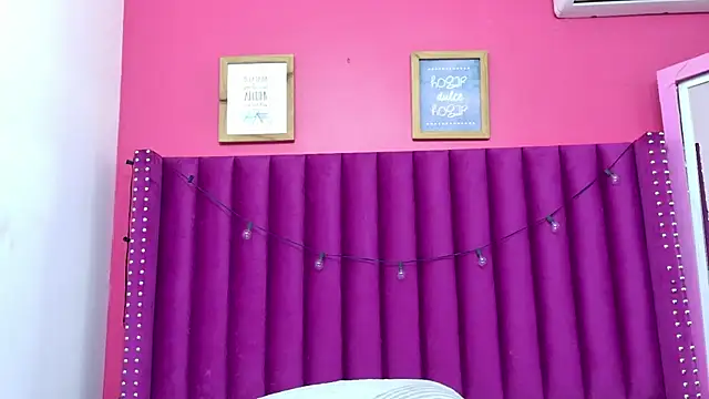 Stripchat Sex Cam for innocenthazel