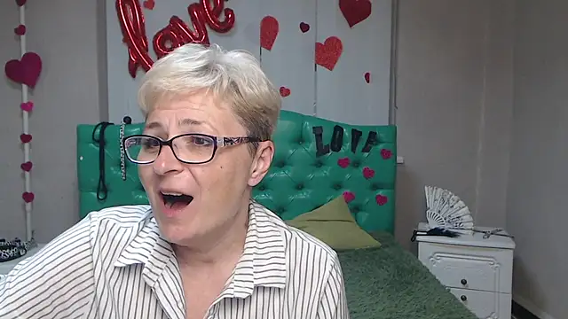 Stripchat Sex Cam for EmiliaGree