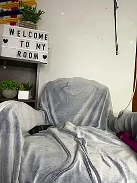 Stripchat Sex Cam for Madissonkings_