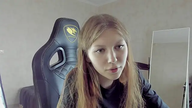 Stripchat Sex Cam for YunaRosse
