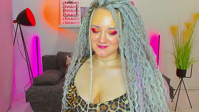 Stripchat Sex Cam for lovely__charm