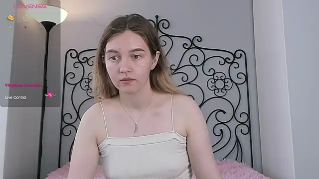 Stripchat Sex Cam for Ksuhesa