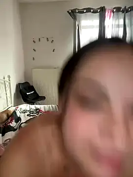 Stripchat Sex Cam for Morena_B