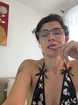 Stripchat Sex Cam for MireyaTorresGu