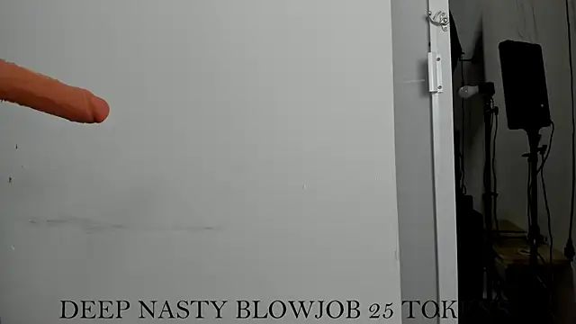 Stripchat Sex Cam for elianith