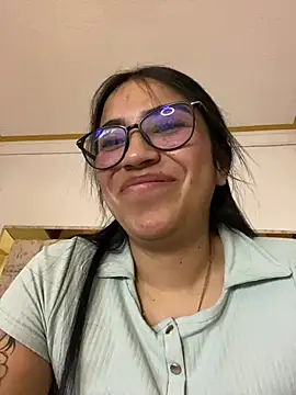 Stripchat Sex Cam for SaritaHot_69