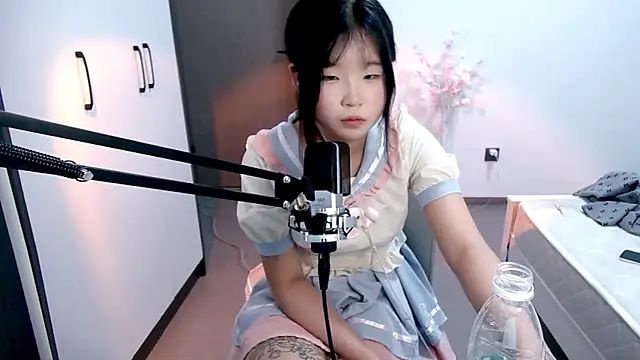 Stripchat Sex Cam for qiaoqiao-baby