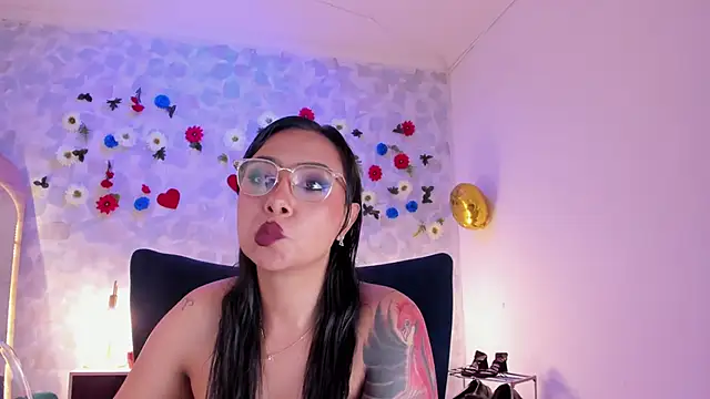 Stripchat Sex Cam for samara_smithh
