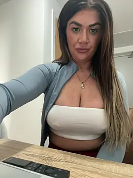 Stripchat Sex Cam for Caseybaby