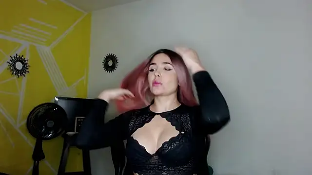 Stripchat Sex Cam for Nikolle_Rouss