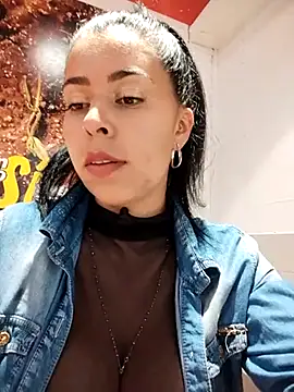 Stripchat Sex Cam for Luinna