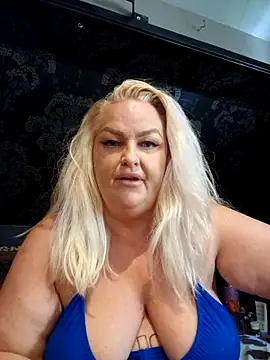 Stripchat Sex Cam for GreatBlondina