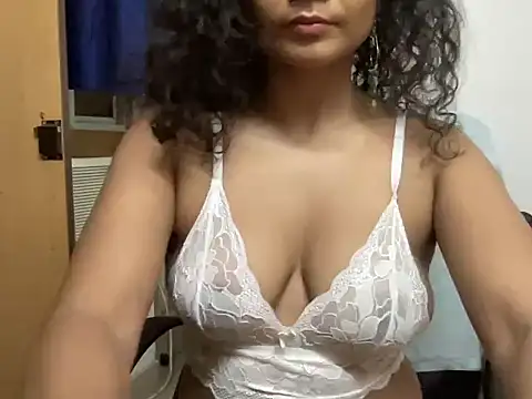 Stripchat Sex Cam for Laaylllaa