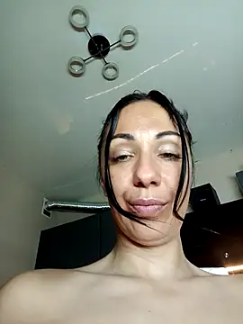 Stripchat Sex Cam for LeticiaWoods