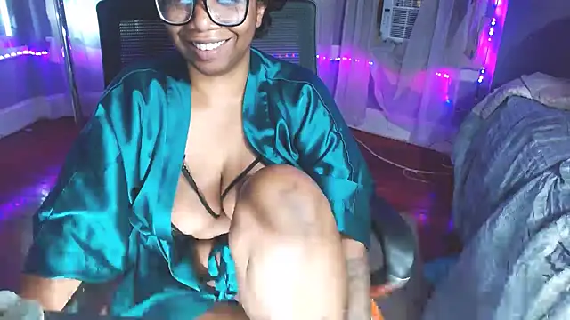 Stripchat Sex Cam for corilynx
