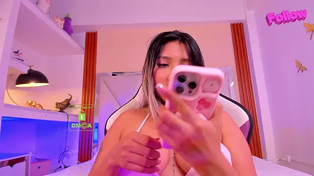 Stripchat Sex Cam for Happy_tits