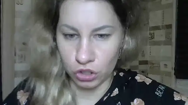 Stripchat Sex Cam for TherestlessKitty
