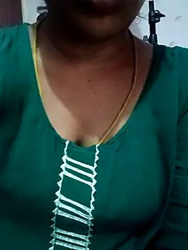 Stripchat Sex Cam for varsha-milky1