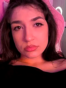 Stripchat Sex Cam for ScarletBloom_