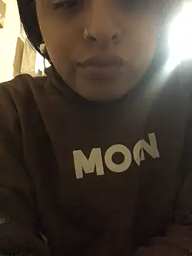 Stripchat Sex Cam for antonellaqueen23