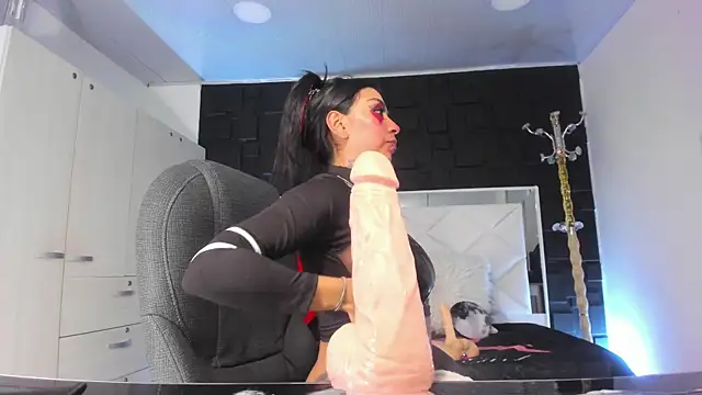 Stripchat Sex Cam for Kadarah