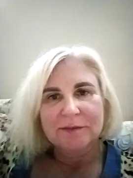 Stripchat Sex Cam for ElinaGold435