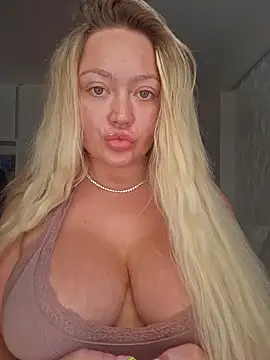 Stripchat Sex Cam for misstitmouseofficial