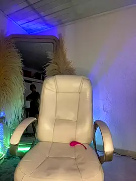Stripchat Sex Cam for ALANAH_KITTY
