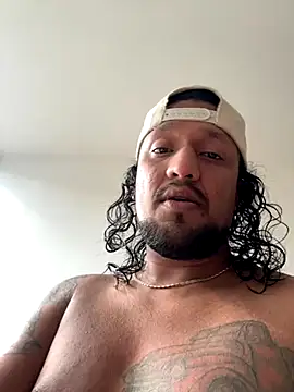 Stripchat Sex Cam for Cuteandhornyy