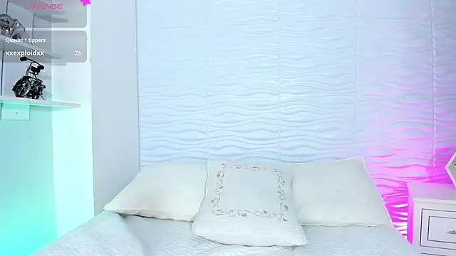 Stripchat Sex Cam for ailynBlaze