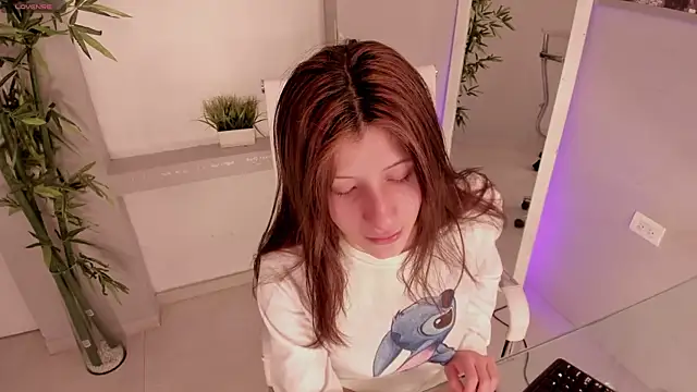 Stripchat Sex Cam for zoe_olsen__