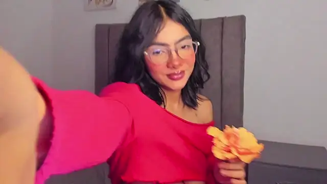 Stripchat Sex Cam for sarah__bigboobs